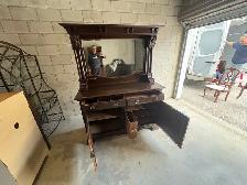 Free delivery Antique Oak Sideboard made in England - Photo 7