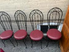 Free delivery used Set of 4 Red Bistro Chairs - Photo 5