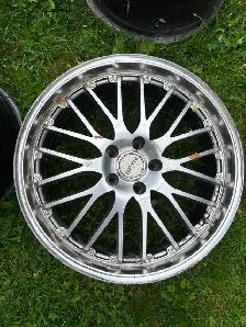Metallic Rims / Jantes métalliques - Photo 3