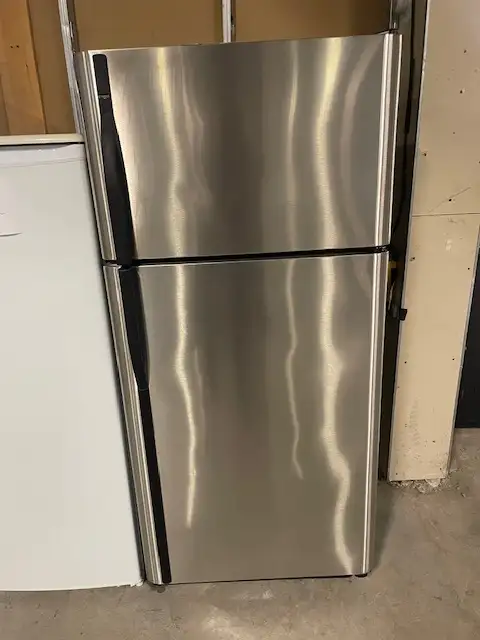 Réfrigérateur stainless 30'' standard Kenmore