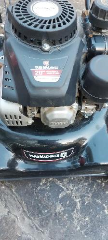 Lawnmower for sale MTD yard machine 20' cut - Photo 2