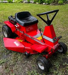 Massey Ferguson 80RT Riding Mower