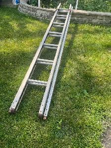 Aluminum 9 ft extension ladder - Photo 2