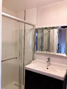 $4,350 / 3 bedroom 2 bath (1,250 sf) Little Italy - Photo 6