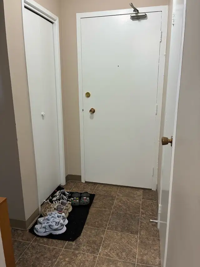 2 Bed 1.5 Bath Apt for Sublease
