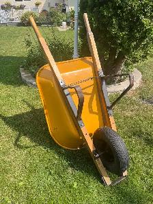 wheelbarrow heavy duty gardening - Photo 8