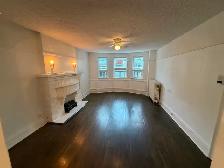 Oversized 2 Bedroom Apartment in Forest Hill Village - Photo 5
