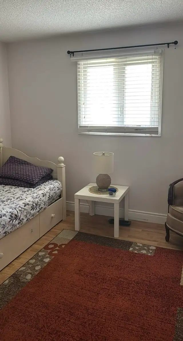 Room for Rent near Erin Mills