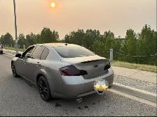 Selling my Infiniti g35x - Photo 9