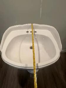 bathroom sink pedestal - Photo 4