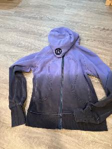 Lululemon Lady sweater size 10 - Photo 2