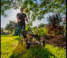 Lawn Mowing Services – Affordable & Reliable!