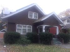 student room for rent-close to university and riverside