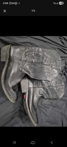 Cowboy boots, straps and spurs - Photo 2