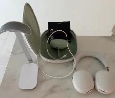 Sonos Ace Noise-Cancelling Headphones – Soft White