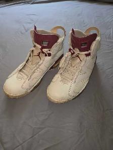 Nike Jordan 6 Maroon