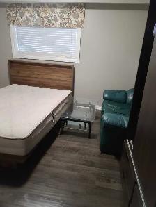 2-bedroom ground level basement - Photo 4