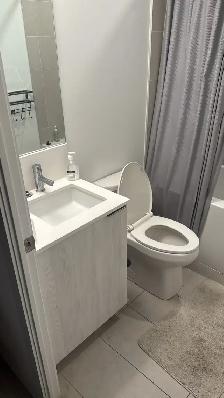 Furnished private LUXURY Room with dedicated bathroom in NEW con - Photo 8