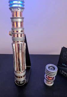 STAR WARS Princess Leia Lightsaber $100 obo - Photo 4