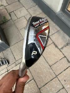 LEFT HANDED IRON CLUBS