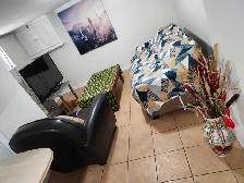 Clean, furnished rooms - 5min. walk to UoW on Rankin Ave. - Photo 7