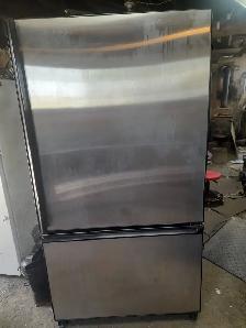 Fridges freezer on the bottom