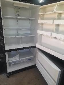 Fridges freezer on the bottom - Photo 2