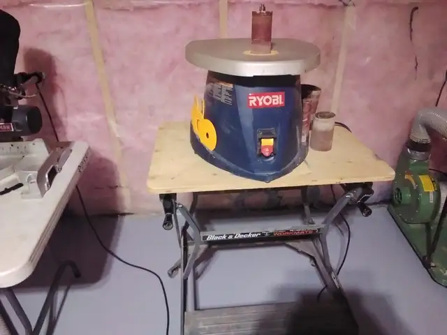 Drum Sander with stand.