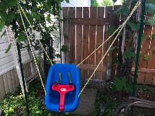 Kids  (Baby) Swing in good condition!