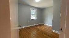 3 Bedroom Main Floor (Only) - Photo 4