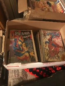 Marvel and DC Comic Book Collection - Photo 4