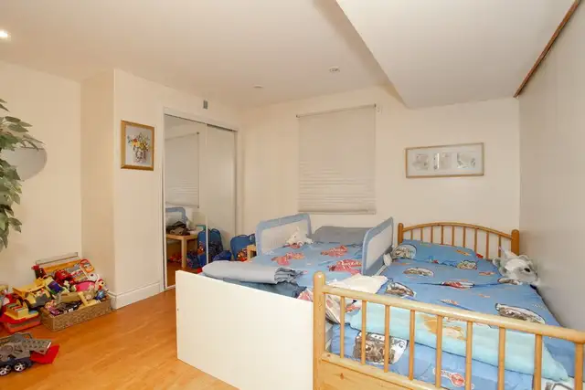 2 bed plus Den Short Term - Furnished - No Contract