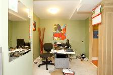2 bed plus Den Short Term - Furnished - No Contract - Photo 4