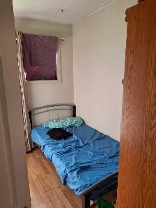 Sharing and single room  for rent - Photo 3