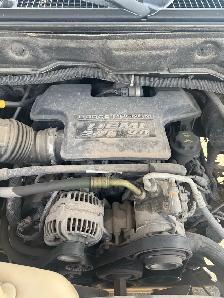 2004 Dodge Ram 1500 SLT QuadCab 4x4 pick up truck - Photo 6