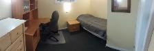 Brock #316 2 min/walk Non smoking quiet Male $575 Jan-April - Photo 3
