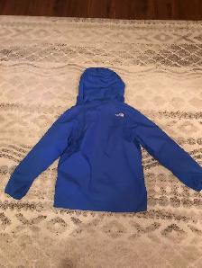 Kids Rain Jacket 'The North Face' .Size 7-8. - Photo 2