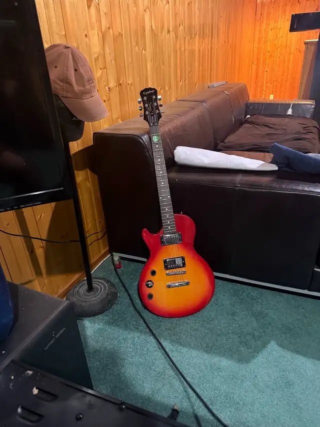 Gibson Epiphone Special 11 Les Paul left-handed guitar