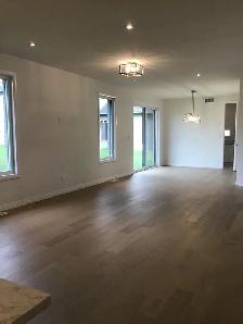 1 Master Bedroom for one female or couple in Kitchener - Photo 7