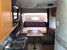 19 ft 2009 MVP Wave Travel Trailer - Photo 8
