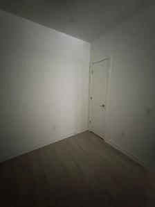 Room with Own Bathroom - Photo 2
