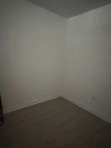 Room with Own Bathroom - Photo 3