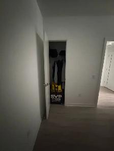 Room with Own Bathroom - Photo 4
