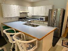 Clean Quiet Private Room with Bath near 22nd Street Station - Photo 4