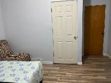 IMMEDIATELY -Furnished Bed 5min walk to Westbrook LRT, SW - Photo 3