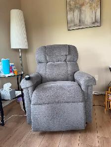 Electric Comfort Zone Chair – Mint Condition