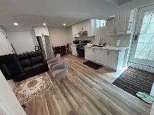 COZY 2 - BEDRROOM LEGAL BASEMENT APT - Photo 3