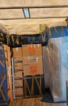 FRIENDS MOVERs