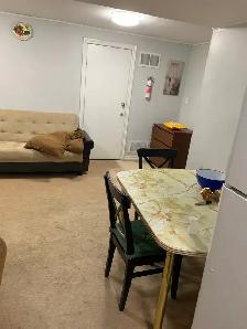 Newly renovated room for rent  in basement from September 1 - Photo 3