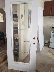 Porte d'entrée a vendre - Photo 2